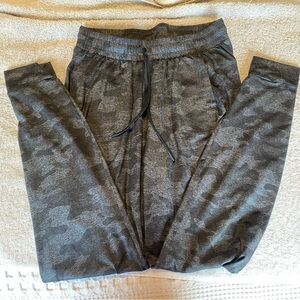 NoBull joggers